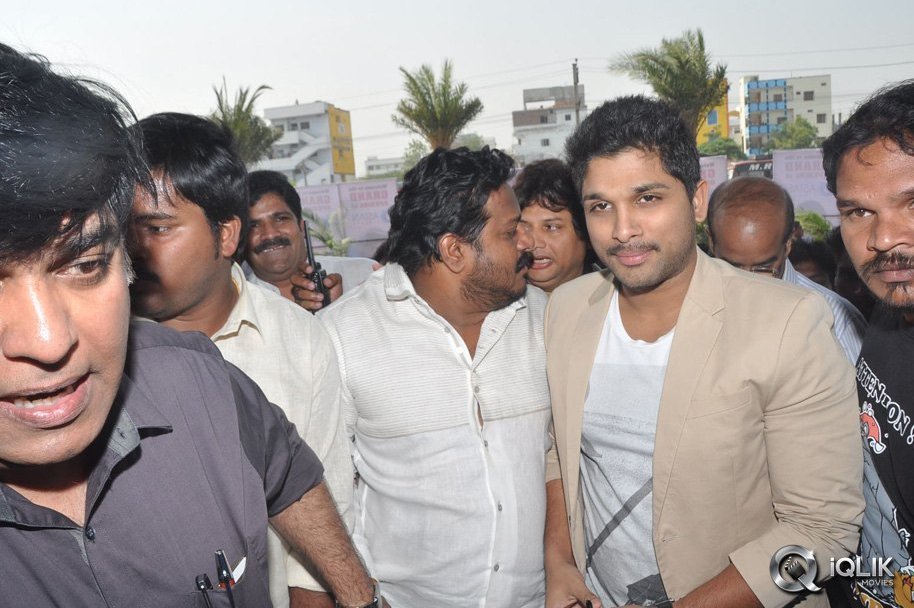 Allu-Arjun-Launches-Asian-Cinemas-Theatre-at-Uppal